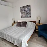 Apartments And Rooms Villa Dona